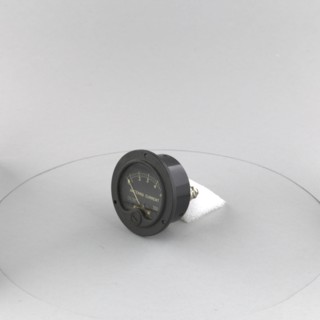 Voltmeter / Ammeter, Antenna Current, DW-52. Creator: General Electric Company.