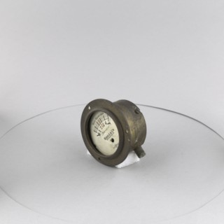 Indicator, Fuel Pressure, German. Creator: Benz & Cie Fabrik Zeichen G.m.b.H..