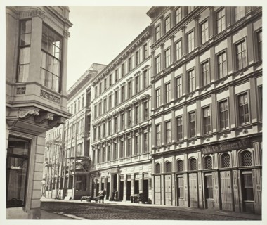 Heinrichsgaße No. 1, Zinshaus des Herrn A. M. Rußo, 1860s. Creator: Unknown.