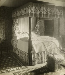 Kelmscott Manor: Bed William Morris Was Born In, 1896. Creator: Frederick Henry Evans.