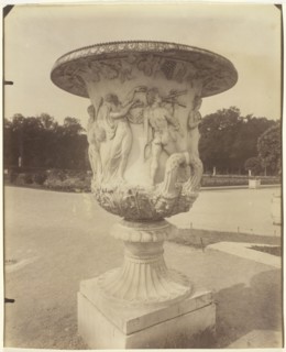 Versailles, Vase, 1905. Creator: Eugene Atget.