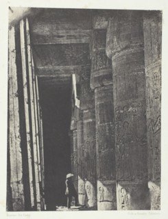 Médinet-Habou, Galerie du Palais de Ramsès-Méiamoun; Thèbes, 1849/51, printed 1852. Creator: Maxime du Camp.