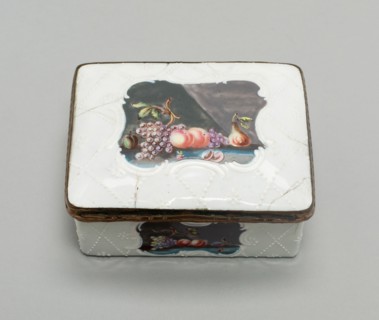 Snuff Box, South Staffordshire, c. 1770. Creator: Staffordshire Potteries.