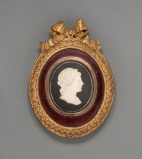 Cameo with Head of a Woman, Burslem, Late 18th century. Creator: Wedgwood.