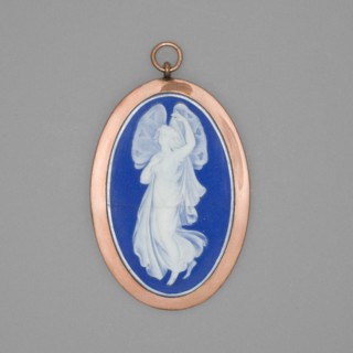 Medallion with Zephyrus, Burslem, Late 18th century. Creator: Wedgwood.