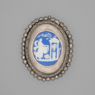 Medallion with Sacrifice to Hymen, Burslem, Late 18th century. Creator: Wedgwood.