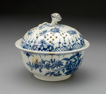 Covered Bowl, Worcester, c. 1770. Creator: Royal Worcester.