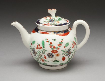 Teapot, Worcester, c. 1770. Creator: Royal Worcester.