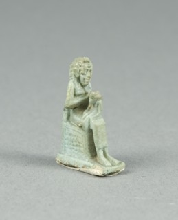 Amulet of Isis Holding Horus, Egypt, Late Period-Ptolemaic (7th to 1st centuries BCE). Creator: Unknown.