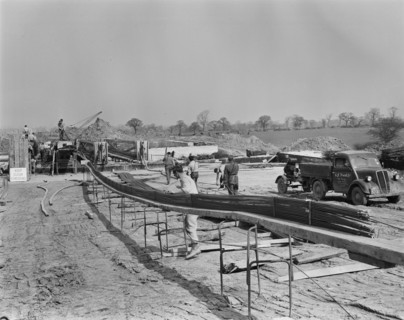 Construction of the Birmingham to Preston Motorway (M6), Staffordshire, 01/05/1962. Creator: John Laing plc.