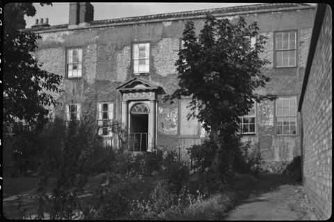 Clarence Hotel, Lead Yard, Darlington, 1942. Creator: George Bernard Wood.