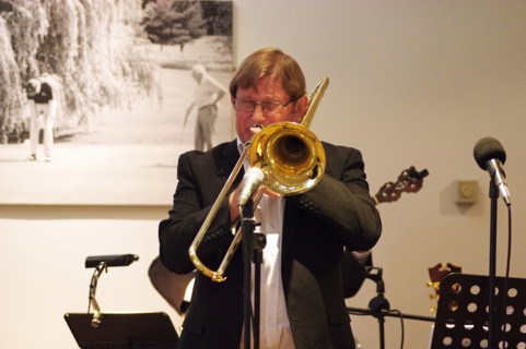 Roger Marks, The Pete Allen Band, Deanwood Park Golf Club, Newbury, Berks, 10th Oct. 2021. Creator: Brian O'Connor.