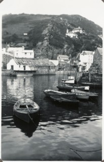 Polperro Harbour, Polperro, Lansallos, Cornwall, 1919-1936. Creator: Unknown.