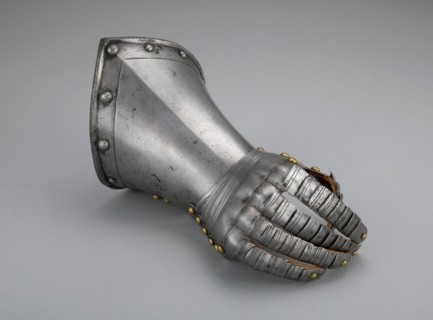 Fingered Gauntlet for the Right Hand, Flanders, c. 1600/20. Creator: Unknown.