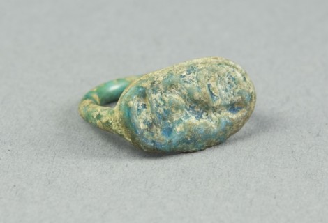 Ring: Horemheb, Beloved of Amon, Egypt, New Kingdom, Dynasty 18, reign of Horemheb (abt 1323-... Creator: Unknown.