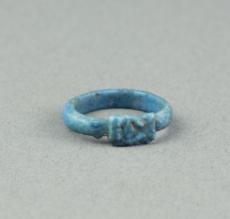 Ring: Head of Hathor, Egypt, New Kingdom, Dynasty 18 (about 1390 BCE). Creator: Unknown.