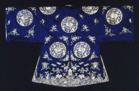 Woman's Waitao (Semiformal Domestic Surcoat), China, Qing dynasty (1644-1911), 1875/1900. Creator: Unknown.