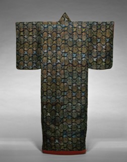 Kosode, Japan, late Edo period (1789-1868)/ Meiji period (1868-1912), 19th century. Creator: Unknown.