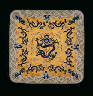 Cushion Cover, China, Qing dynasty (1644-1911), 1801/25. Creator: Unknown.