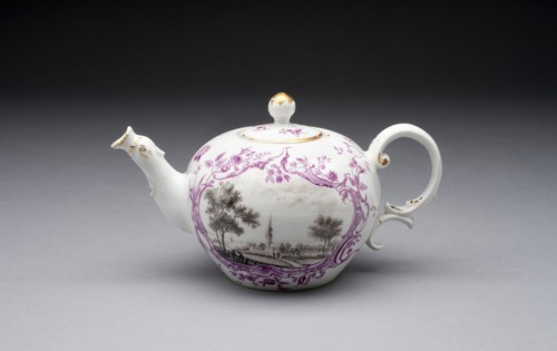 Teapot, Fürstenberg, c. 1770.