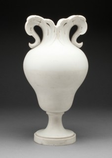 Vase, Sèvres, c. 1755.