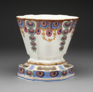 Vase, Sèvres, 1761.