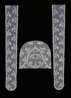 Pair of lappets and cap crown, Flanders, 1780s.