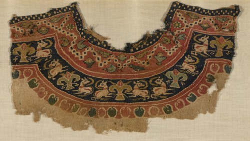 Fragment (Tunic Yoke), Egypt, Roman period (30 B.C.- 641 A.D.)/Arab period (641-969), 6th/8th century.