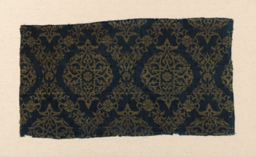 Fragment, Egypt, Mamluk period (1250-1517), 14th/15th century.