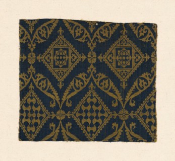 Fragment, Egypt, Mamluk period (1250-1517), 14th/ 15th  century.