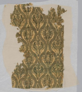 Fragment, Egypt, Ayyubid Dynasty (1171-1250), 1200/50.