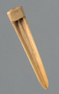 Bone Pick, Peru, 1000/1476.