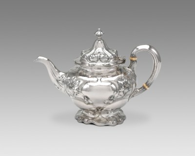 Teapot (part of a set), 1900.
