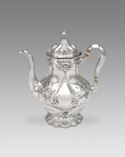 Coffee Pot (part of a set), 1900.