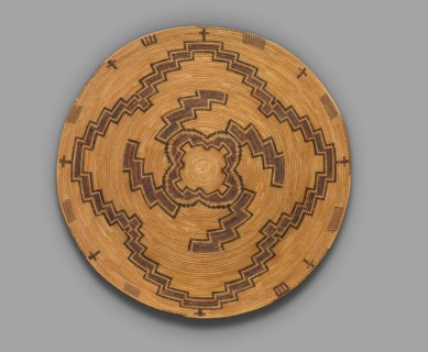 Polychrome Gambling Tray, 1890/1900. Yokuts, Central California.