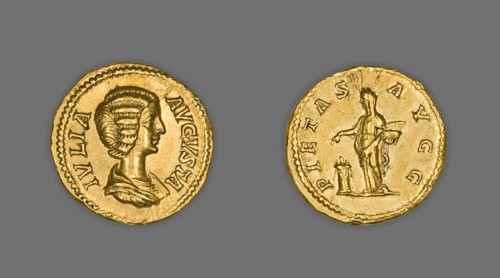 Aureus (Coin) Portraying Empress Julia Domna, 196-211, issued by Septimius.