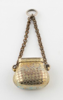 Purse-Shaped Vinaigrette, Birmingham, 1822/23. Creator: Unknown.