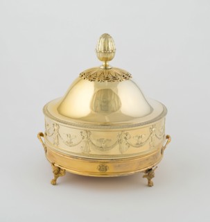 Pair of Warming Dishes, Paris, 1794/97. Creators: Martin-Guillaume Biennais, Pierre-Benoît Lorillon.