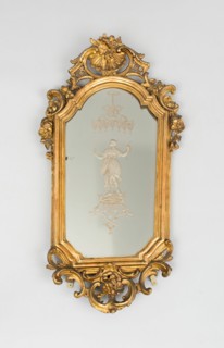 Mirror, Venice, Mid 18th century. Creator: Thomas Williamson.