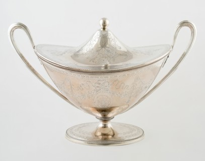 Tureen with Cover, Edinburgh, 1783/84. Creator: William Davie.