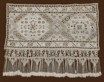 Border, Italy, 1601/25 (macramé edge: c. 1600). Creator: Unknown.