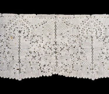 Three Fragments (Border), Aquila, 1675/1750. Creator: Unknown.