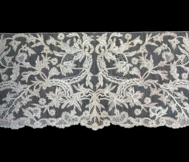 Borders, Italy, 1875/1900 (based on French lace of 1760s). Creator: Unknown.
