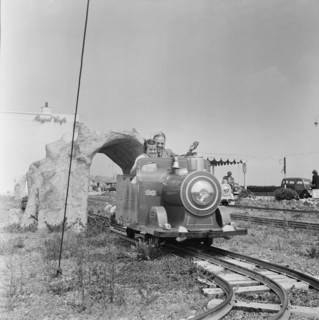 Felixstowe, Felixstowe, Suffolk Coastal, Suffolk, 19/06/1954. Creator: John Laing plc.