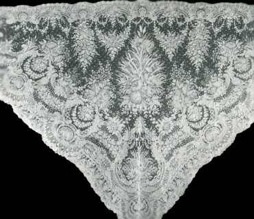 Half Shawl, England, 1860s.