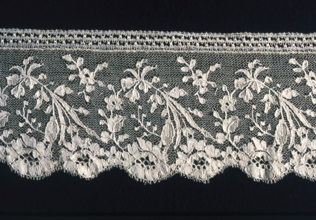 Shaped Border, England, 1860s/80s.