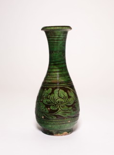 Baluster-Shaped Vase with Peony Flowers, Jin dynasty (1115-1234).