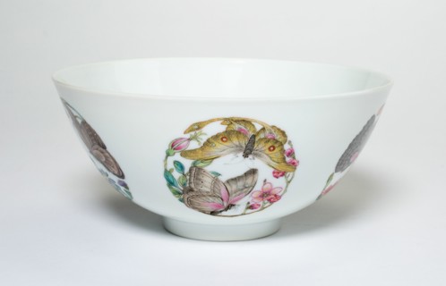 Bowl with Medallionsof Butterflies, Peonies, Chrysanthemums, Peaches, Plums and Orchids, Qing dynasty (1644-1911), spurious reign mark of Yongzheng (1723-1735), overglaze painting perhaps added later.
