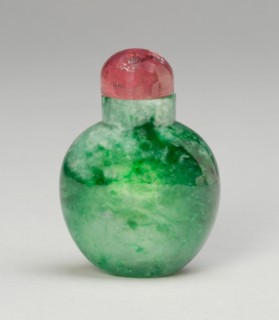 Spade-Shaped Snuff Bottle, Qing dynasty (1644-1911), 1800-1900.