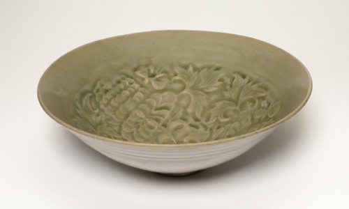 Bowl with Peonies, Song dynasty (960-1279).